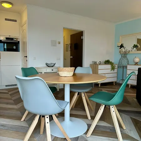 Cozy Panorama Flat By The *